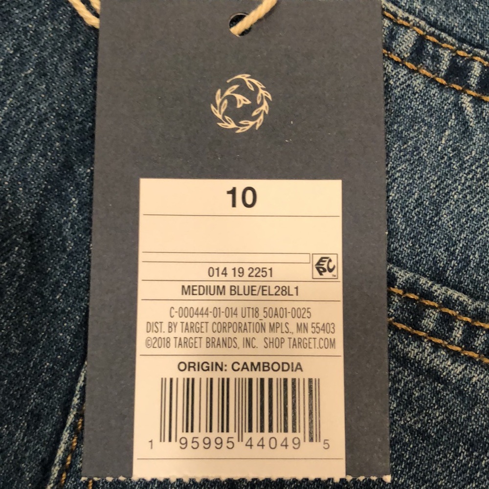 NWT Universal Threads ~ Vintage Bermuda Blue Jean Shorts - Picture 5 of 9